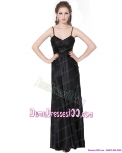 2015 Dynamic Spaghetti Straps Ruching Long Dama Dress in Black