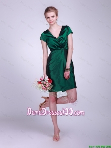 Gorgeous V Neck Short Sleeves Dama Gowns in Hunter Green