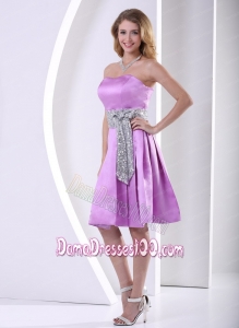 Lavender A-line Knee-length Dama Dress With Sequins Decorated Sash