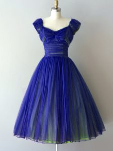 Royal Blue A-line Chiffon V-neck Cap Sleeves Ruching Knee Length Lace Up Dama Dress for Quinceanera
