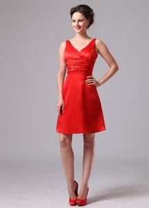 Zipper up Ruche V-neck Knee-length Dama Dresses in Red 2014