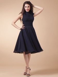 High-neck Navy Blue 15 Dress for Dama with Peekaboo Keyhole