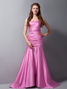 Rose Pink Mermaid Ruched Quince Dama Dresses with Brush Train