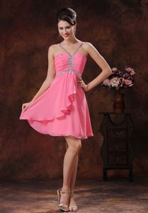 V-neck Short Beaded Dama Dress For Quinceaneras in Watermelon
