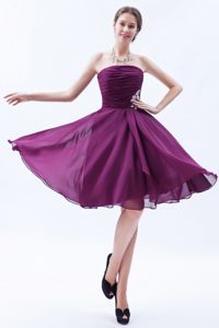 New Strapless Knee-length Dark Purple Dama Dress with Appliques
