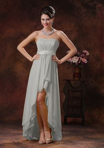 Grey High-low Chiffon Dama Dress for Quinceaneras with Belt Decorated