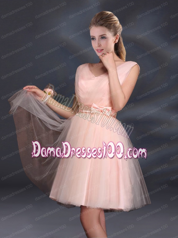 2015 Sweet Belt Mini Length Dama Dresses with V Neck