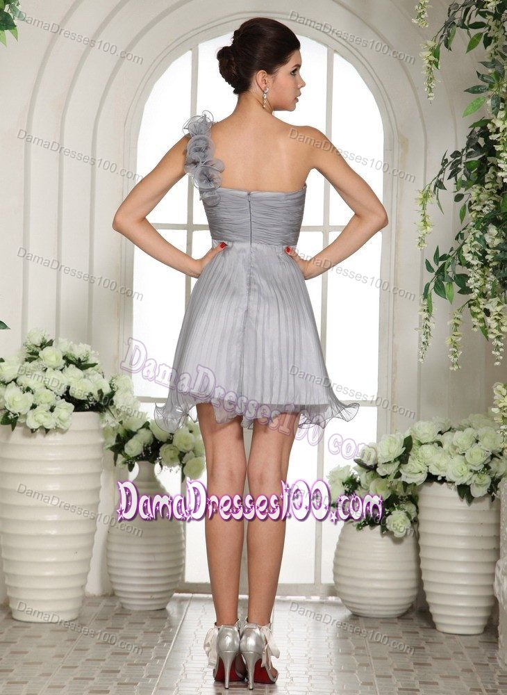 New Arrival One Shoulder Pleated Mini Dama Quinceanera Dresses