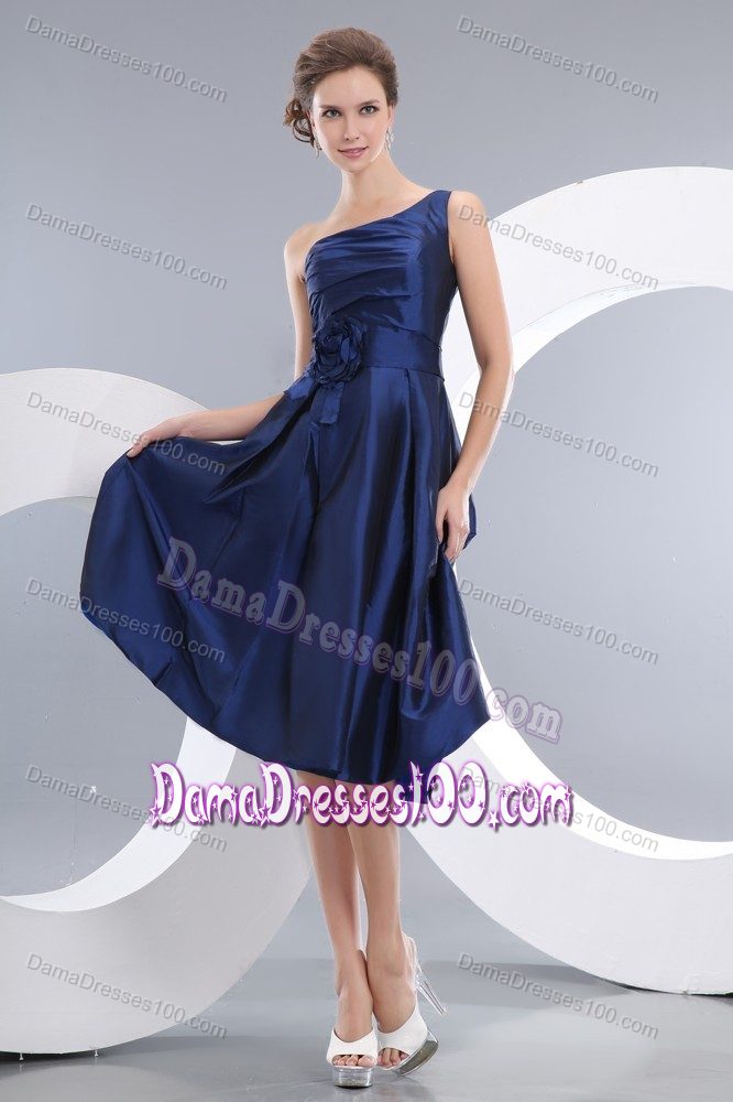 One Shoulder Ruched Royal Blue Quince Dama Dress with Flower