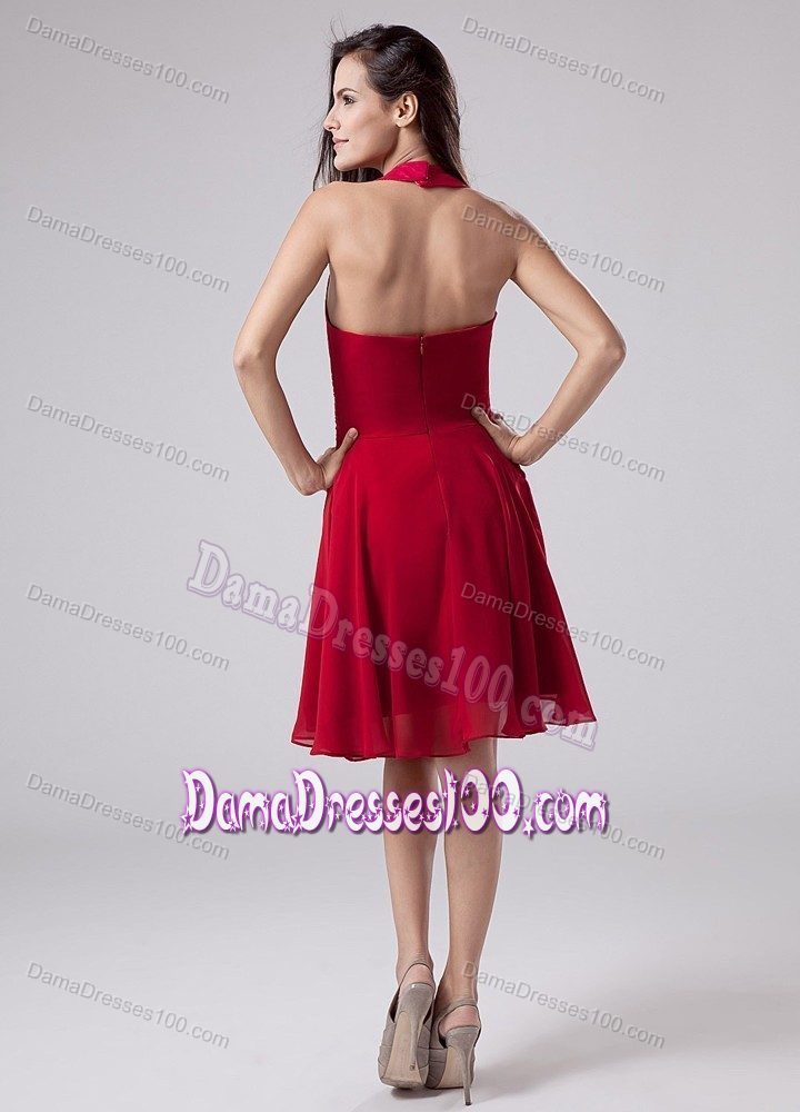 Red Halter Knee-length Dama Dress For Quinceaneras in Chiffon