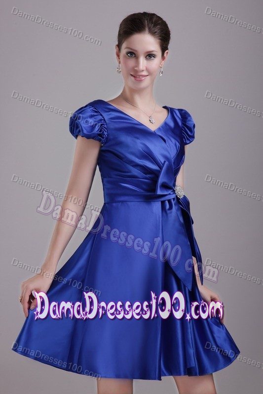 V-neck Short 15 Dresses For Damas in Blue Taffeta with Beading