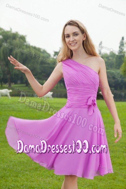 One Shoulder Knee-length Ruched Lavender Quince Dama Dresses