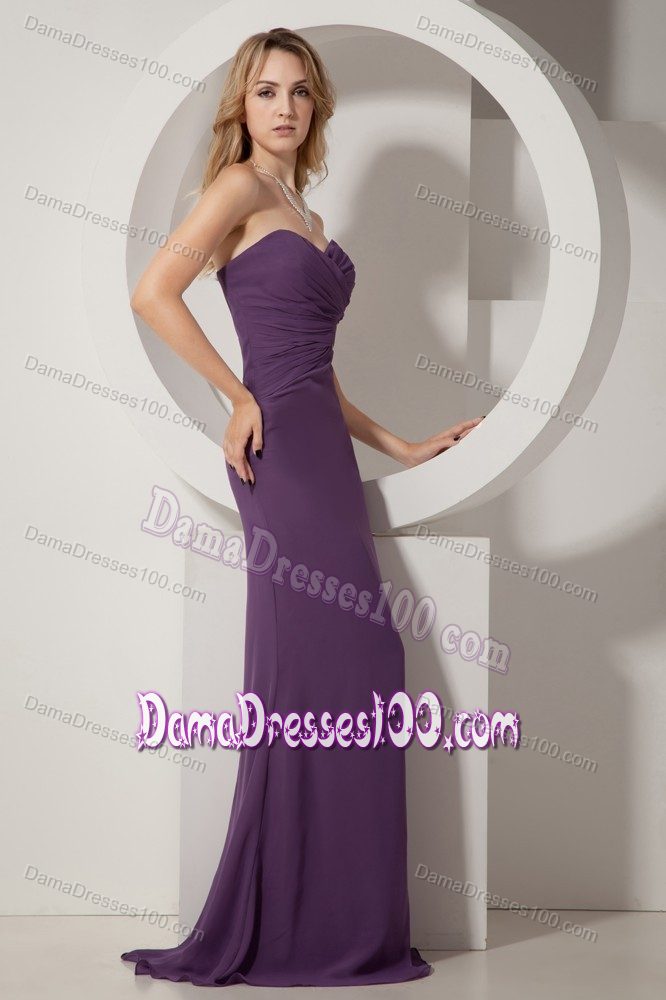 Dark Purple Sweetheart Ruched Dama Dress with Brush Train