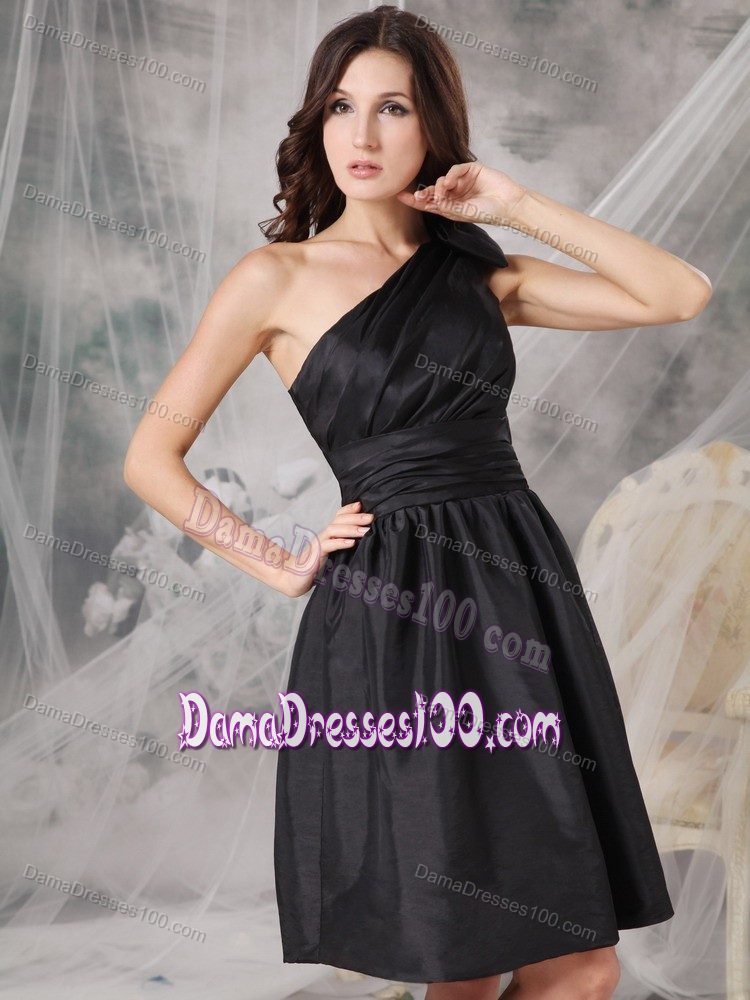 Mini-length One Shoulder Black Dress Dress for Dama Ruched