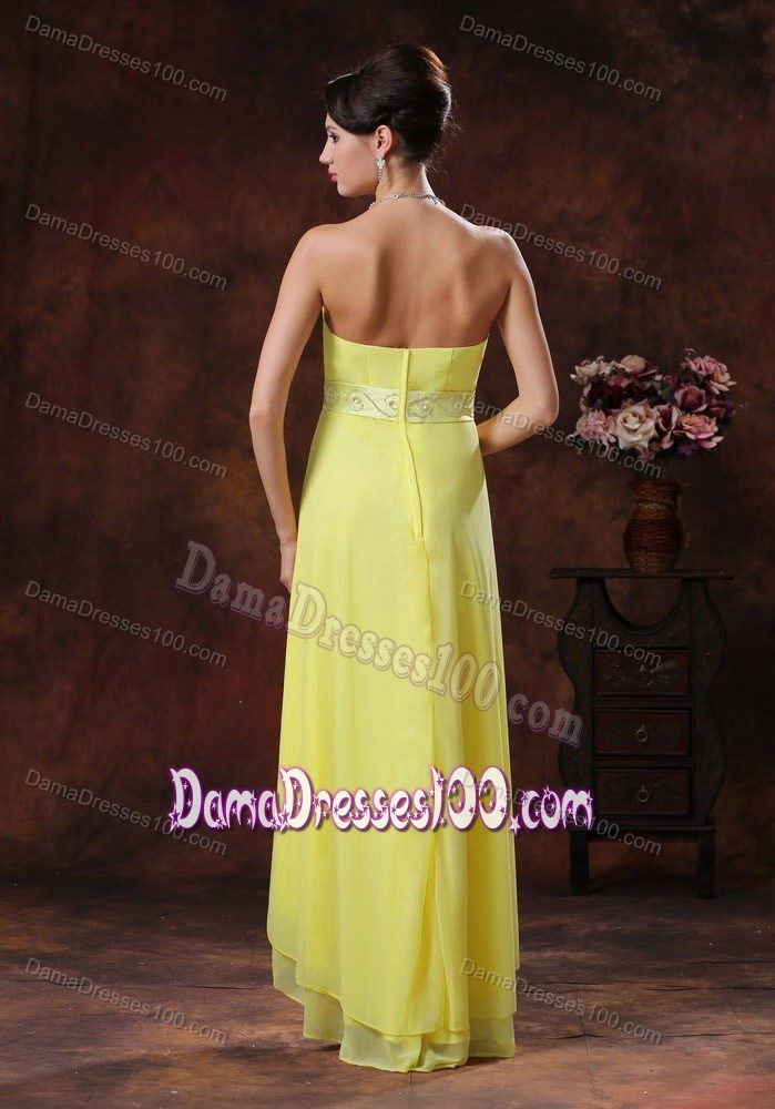 Light Yellow High-low 15 Dresses For Damas with Beaded Belt