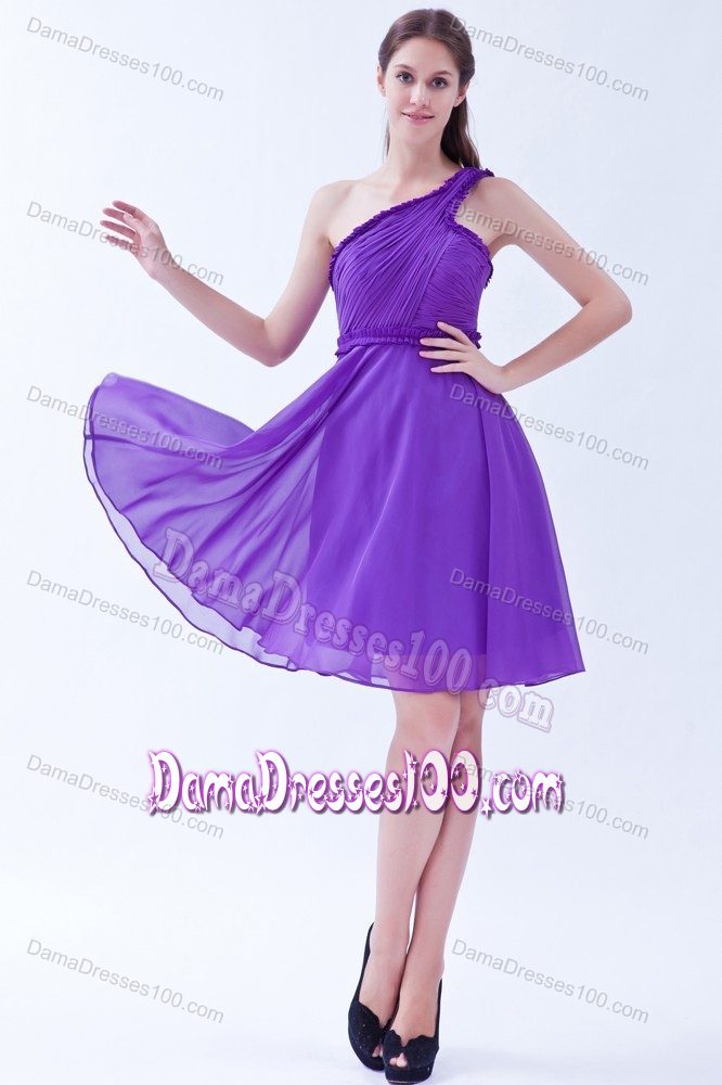Purple A-line One Shoulder Ruched Party Dama Dresses Short