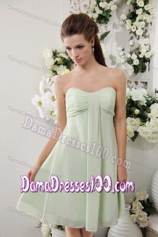 Strapless Knee-length Apple Green Chiffon Bridesmaid Dama Dress