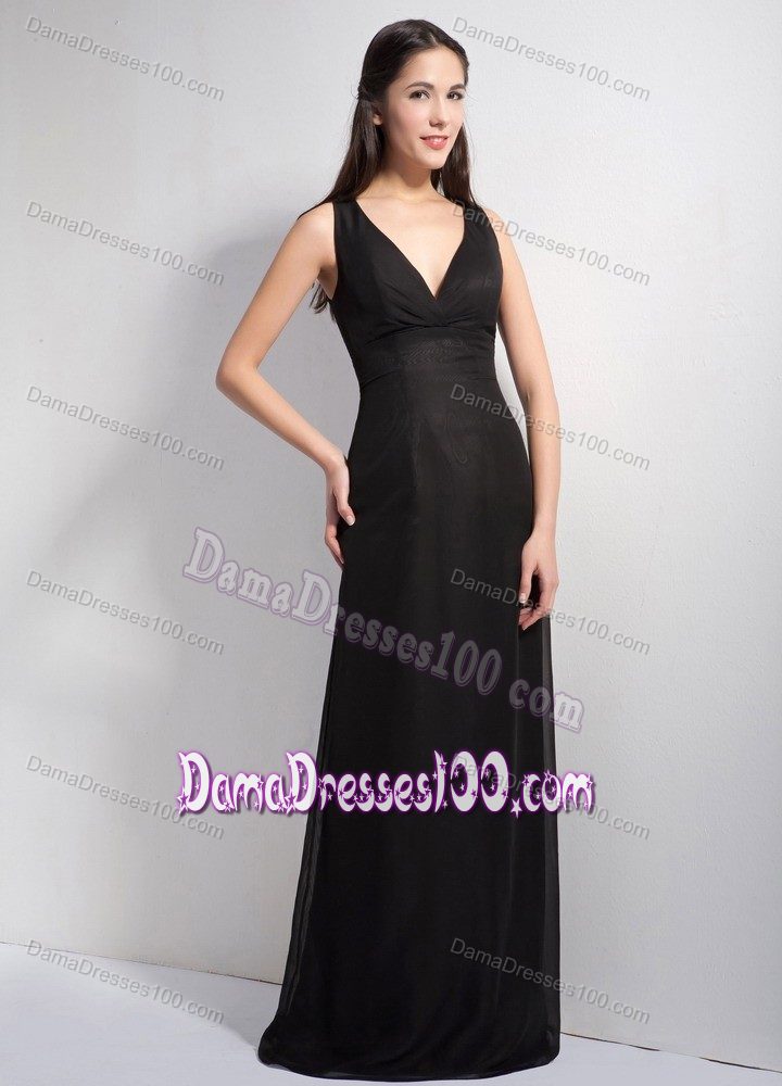 Black Straps Forming V-neck Floor-length Dama Dress for Quinceaneras