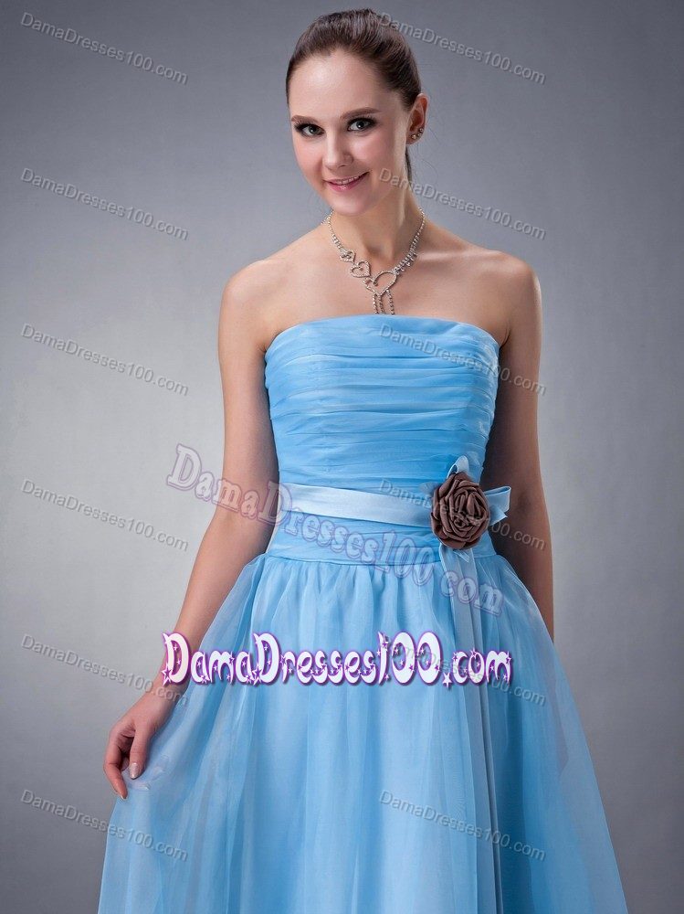 Baby Blue Tea-length Dama Dress for Quinceaneras with Handle Flower