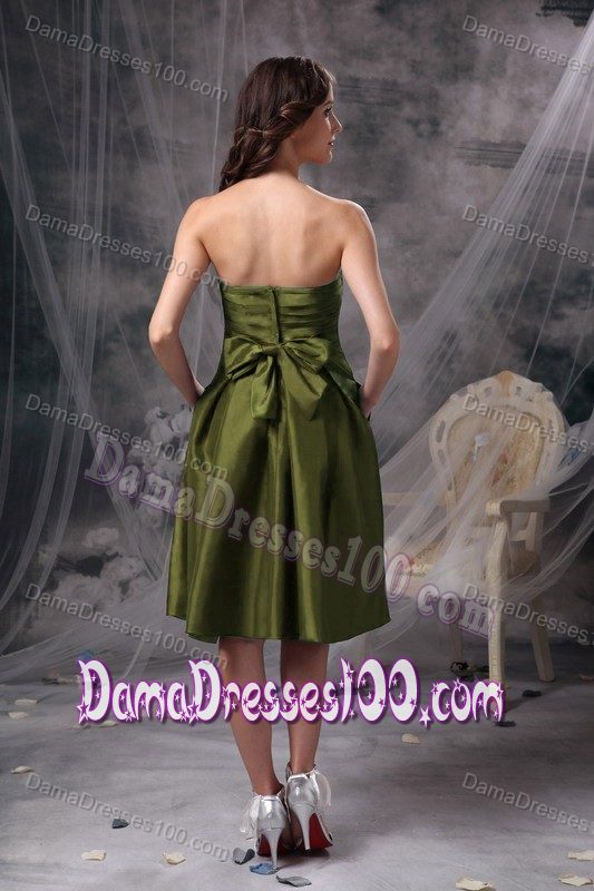 Olive Green A-line Strapless Quinceanera Dama Dresses to Knee-length