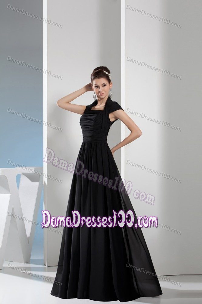 Two Design for Halter-top and off Shoulder Quince Dama Dress in Black
