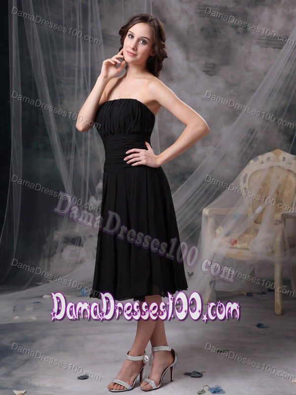 Simple Column Strapless Dresses for Damas in Tea-length with Pleats