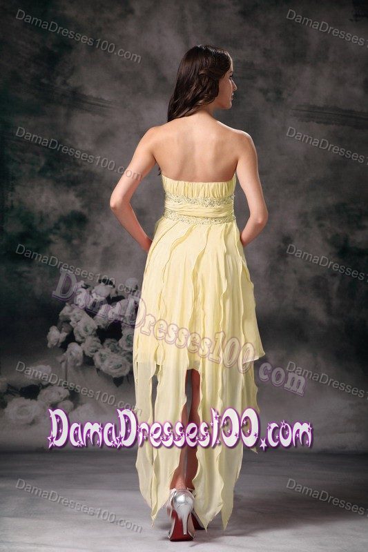 Yellow High Strapless Column Knee-length Damas Dresses for Quince
