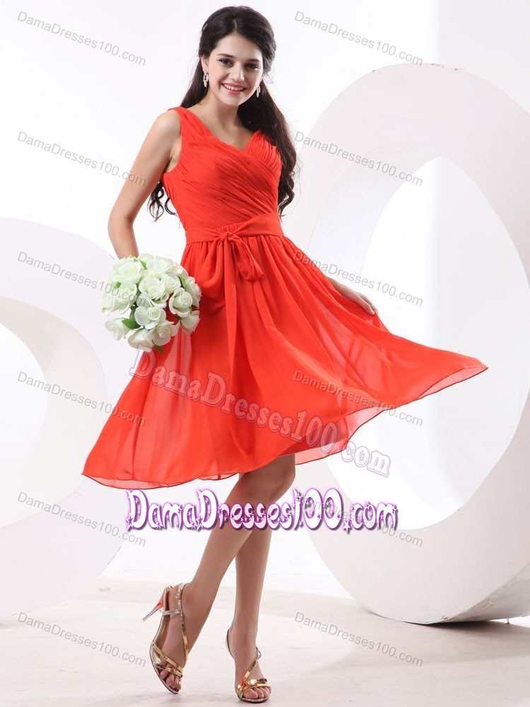 V-neck Knee-length Ruched Red Dama Dresses for Quinceanera