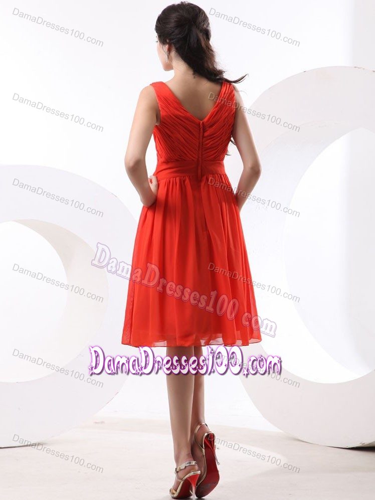 V-neck Knee-length Ruched Red Dama Dresses for Quinceanera