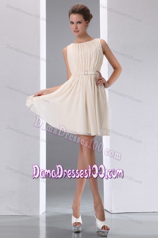 Champagne Mini Quince Dama Dress with Scoop Neck and Ruche