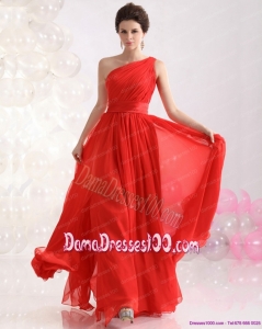 New Style Ruching Red One Shoulder Long Dama Dresses for 2015