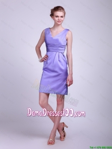 2016 Modern V Neck Short Lavender Dama Dresses with Ruching