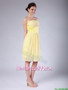 Hot Sale Yellow Strapless Dama Dresses with Knee Length