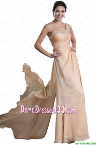 Fashionable Empire Beaded and Ruched Dama Dresses in Champagne