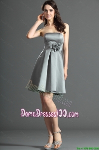 2016 Cute Short Silver Dama Dress with Hand Made Flowers