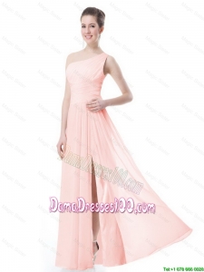 Fashionable High Slit Ruched Dama Dresses with One Shoulder
