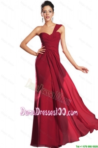 Discount One Shoulder Ruched Dama Dresses in Wine Red