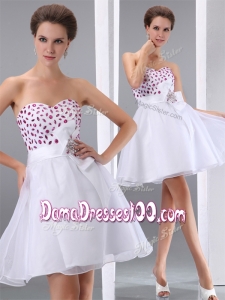 Popular Sweetheart White Short Junior Dama Dresses with Beading