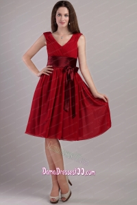 Wine Red Empire V-neck Knee-length Chiffon Sash Dama Dress