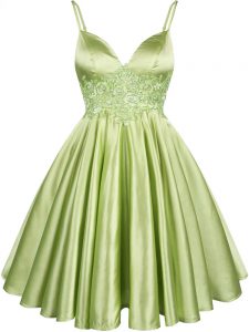 Knee Length Yellow Green Dama Dress for Quinceanera Spaghetti Straps Sleeveless Lace Up