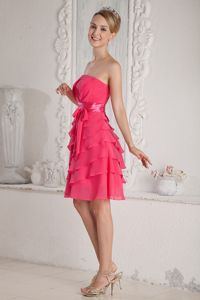 Chiffon Strapless Hot Pink Short Quince Dama Dresses with Sash