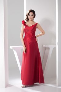 Ankle-length Sheath Dama Dress in Red with Hand Made Flowers