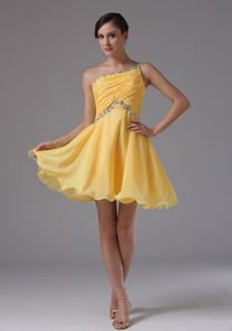 One Shoulder Yellow Ruched Dresses For Damas with Beading