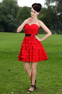 A-line Sweetheart Red Quince Dama Dresses with Hand Made Flower