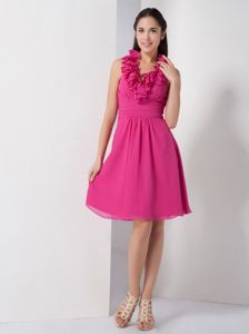 Hot Pink Halter A-line Chiffon Knee-length Ruches Dama Dress