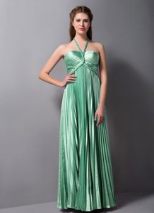 Apple Green Column Halter Pleat Dama Dress For Quinceanera