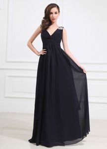 Beaded Empire V-neck Floor-length Black Cocktail Dresses For Dama