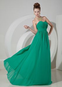 Ruching Sweetheart Green Prom Dresses For Dama Brush Train