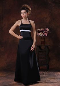 Halter Column Black Damas Dresses For Quince Floor-length