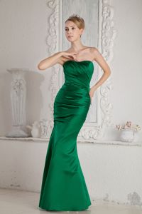 Mermaid Strapless Ruched Dresses For Damas in Dark Green